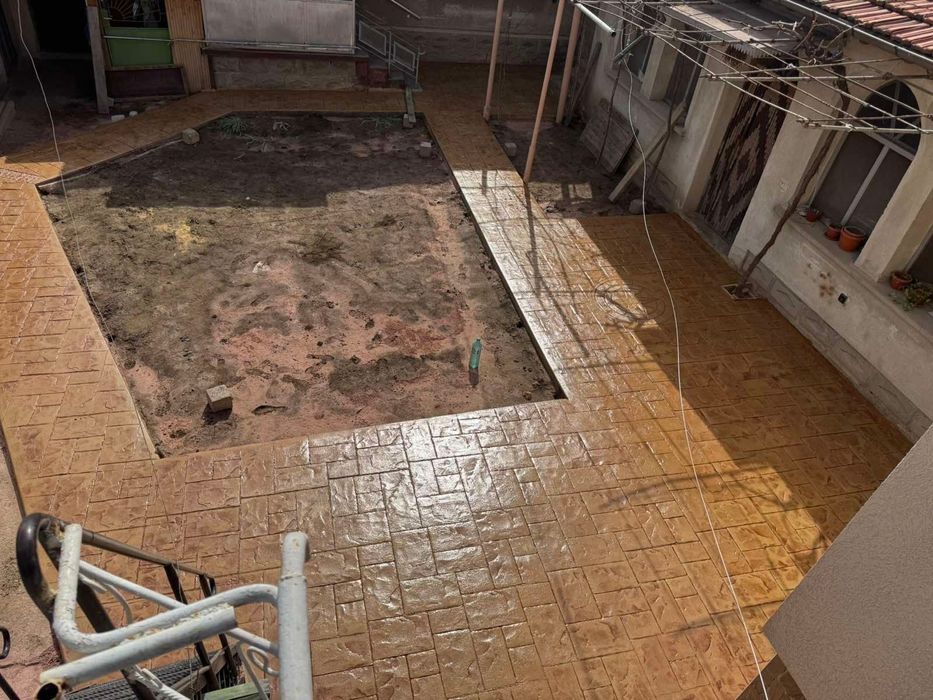 Щампован Шлайфан и Ресан Бетон