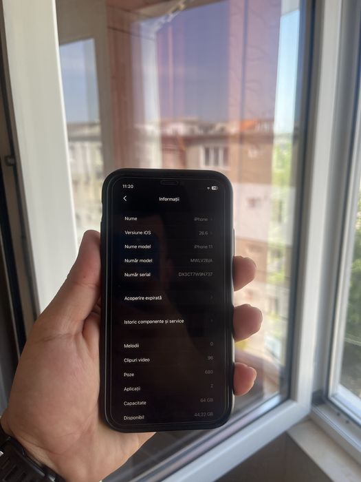 Vand iphone 11 red