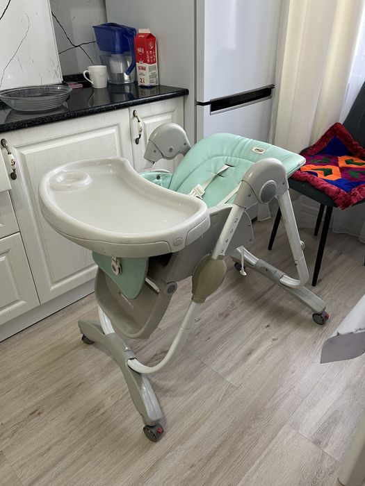 Продам детский стульчик для кормления