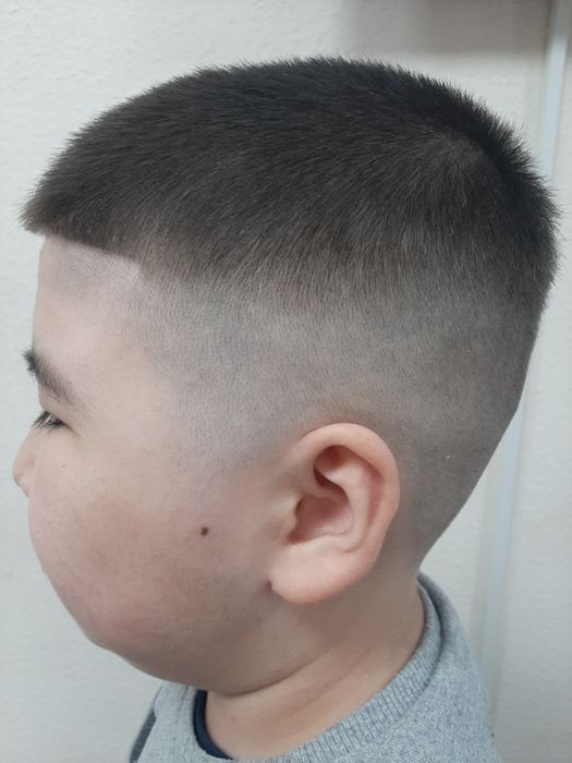 Продаю красивые стрижки