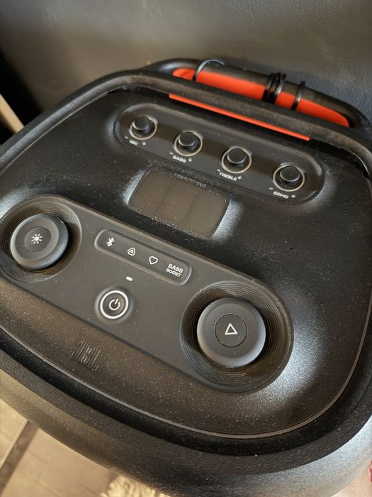 Jbl Ultimate 1100