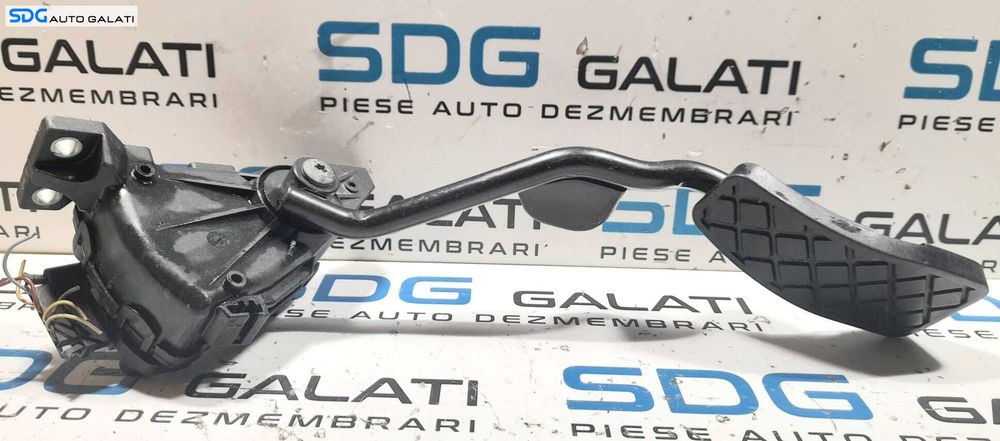 Pedala Acceleratie Volkswagen Passat B5.5 1.9 TDI 2001 - 2005 Cod 8E2721523C 6PV007770-33 [N0052]