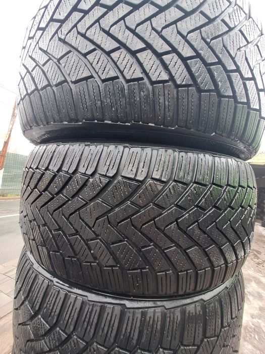 4 anvelope iarna 225/45r17 Continental Montaj Gratuit