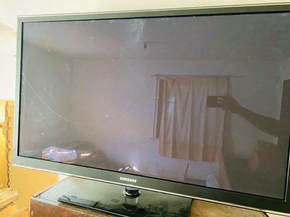 Телевизор Самсунг 51 инча