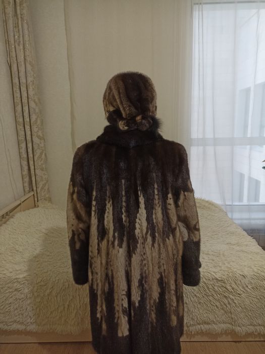 Шуба норковая б/у