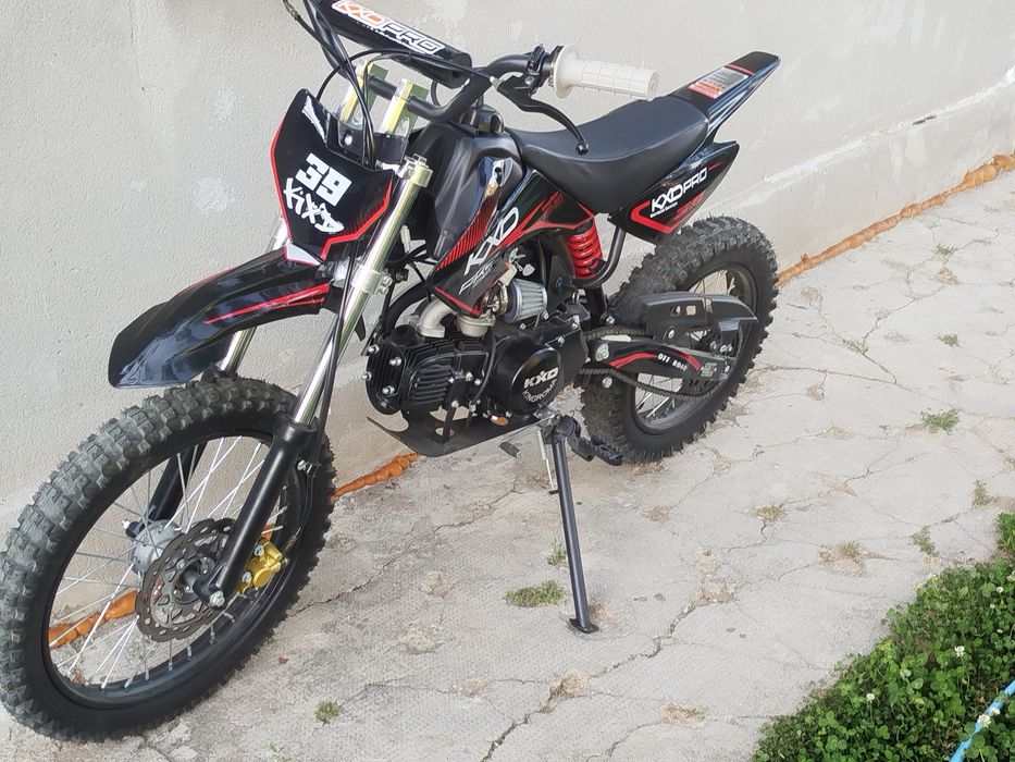 Motocicleta enduro KXD