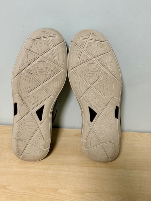 Продавам кожени сникърси Badura