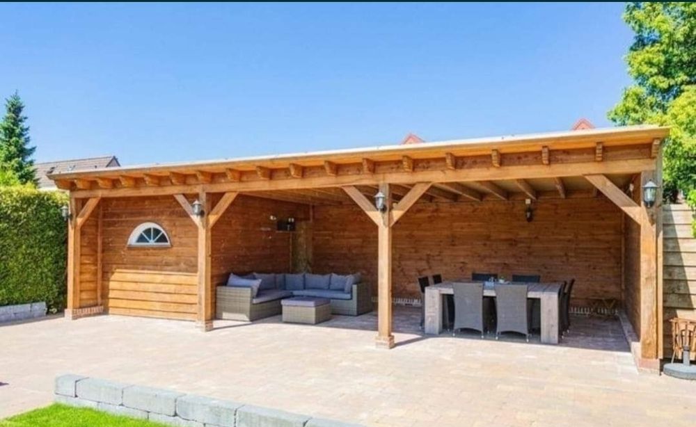 Construcții foișoare terase pergole gărdulețe din lemn 
Suntem o echip