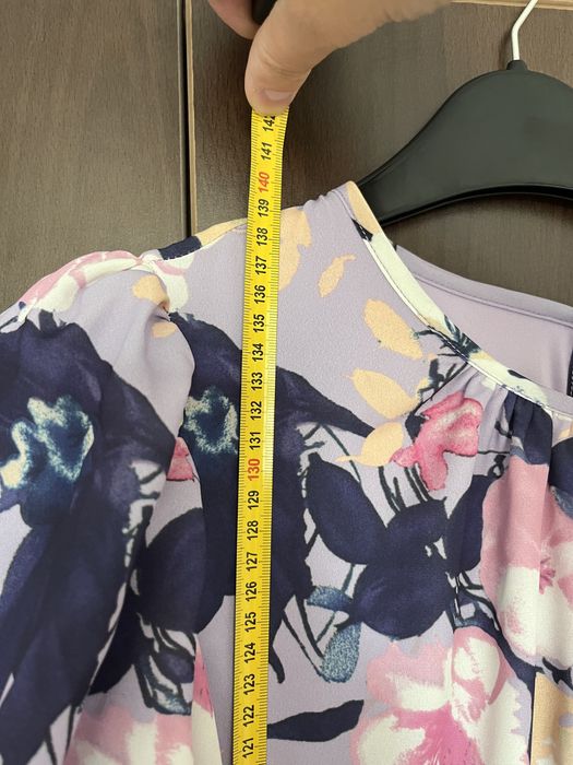 Rochie model înflorat