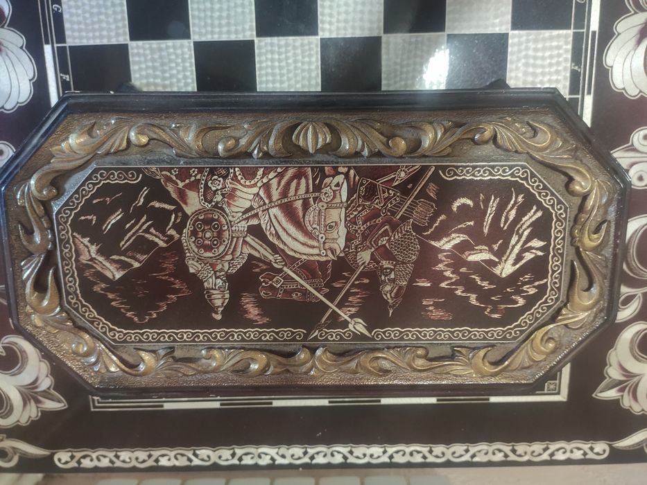 Шахматный стол ручная работа