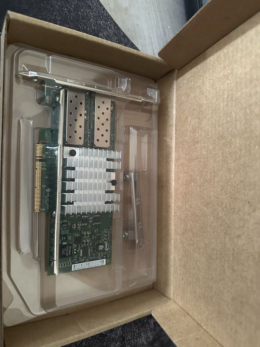 Сетевая карта Intel X520-DA2