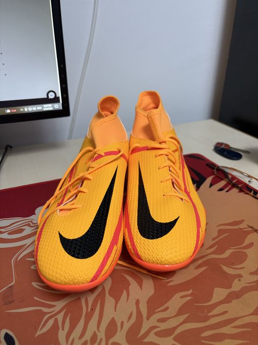Ghete nike fotbal phantom GT2