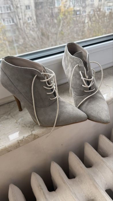 Ghete dama masura 33