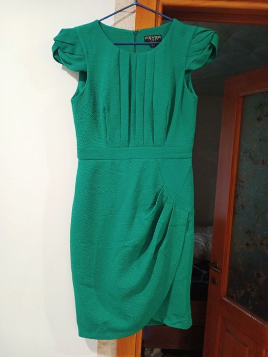 Rochie eleganta verde