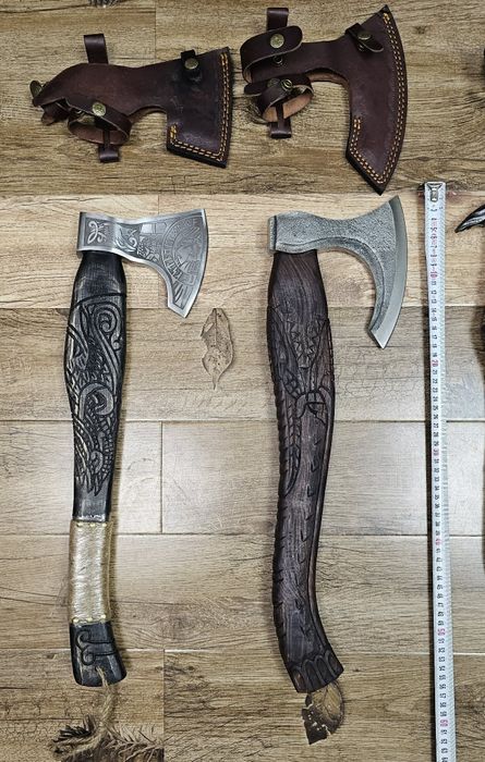 Topoare diverse modele