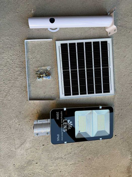 Солнечный светодиодный прожектор/светильник 200W/500W  Ленс LENS