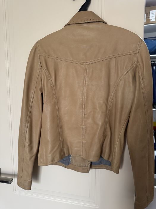 Кожаная куртка massimo dutti