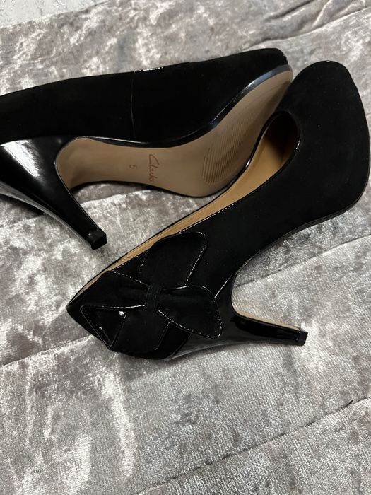 Дамски обувки на марката “Clarks”