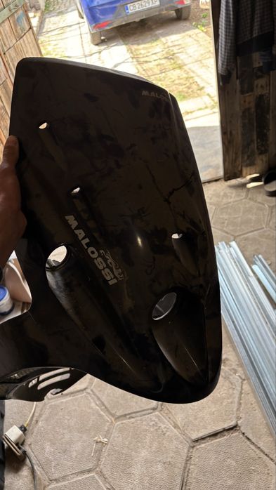 Продовам останали части за malaguti f12