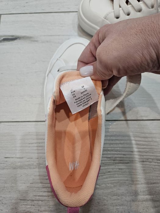 Adidași H&M - marimea 32