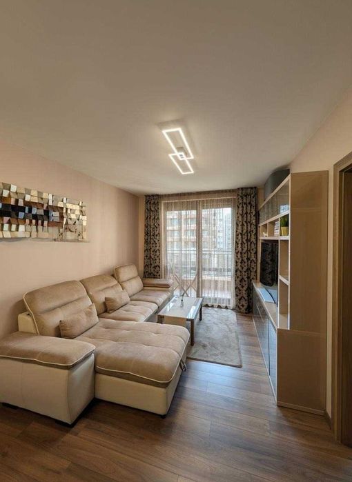 Двустаен апартамент в Студентски град