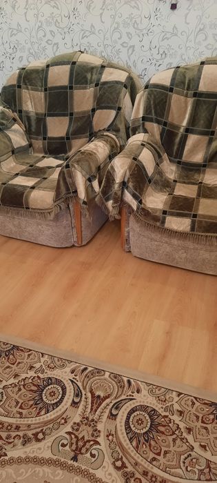 Мягкий уголок, диван