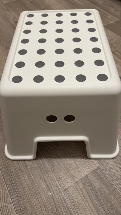Продам подставку для ног Икеа