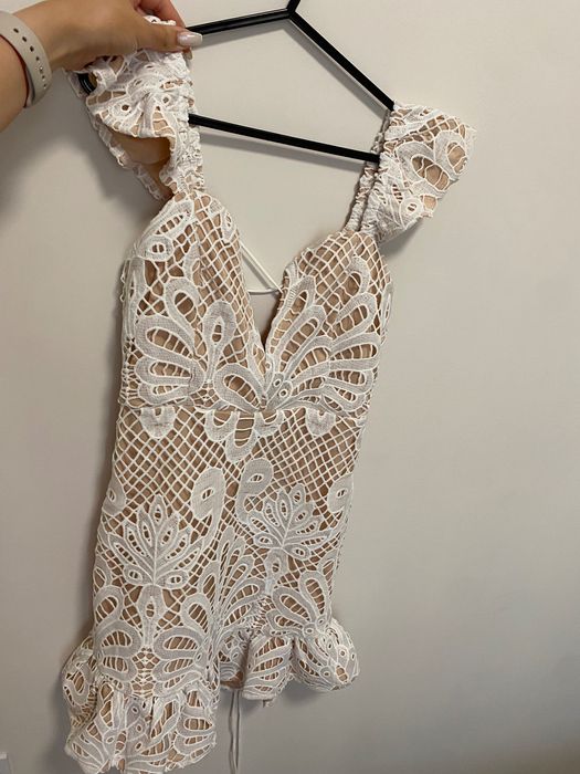 Дамска дантелена рокля