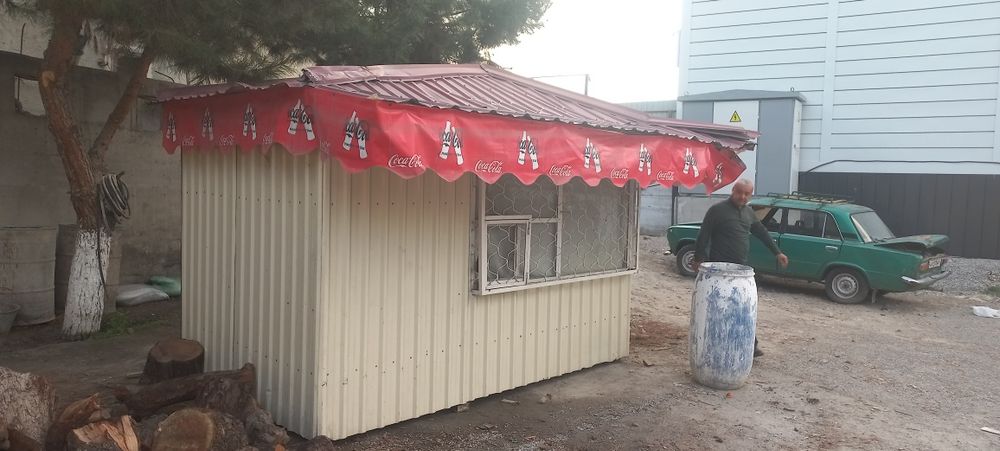 Butka sotiladi 3.ga 2 metr akfa 4.50ga 3.50.temir butka rasmi orqasida