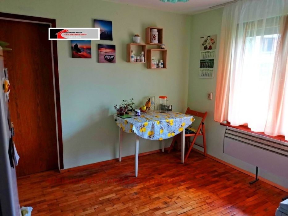 Дава се под наем Етаж от къща в с. Панчарево, Област София-град - 90 кв.м за 612 € - Снимка #13