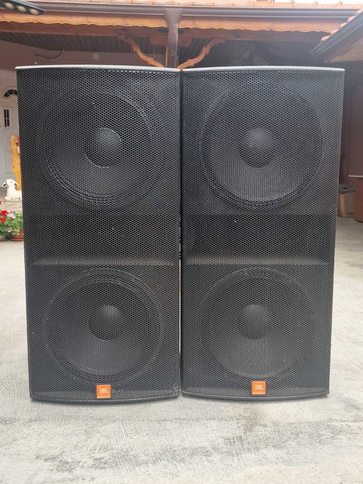 Продавам 2 бр. JBL каси