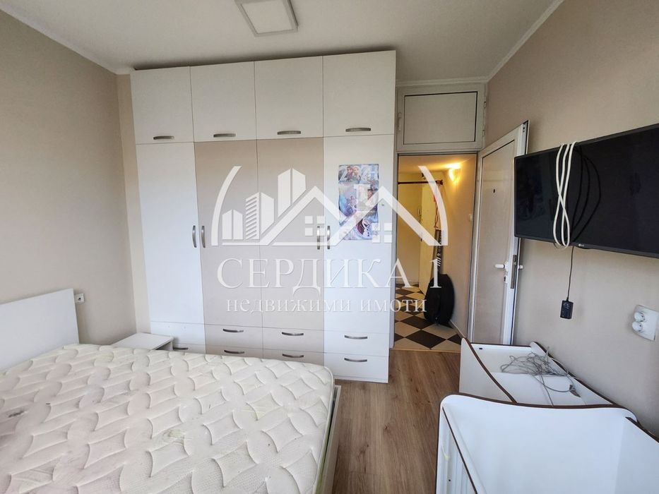 Дава се под наем Тристаен апартамент в София, Свобода - 60 кв.м за 598.23 € - Снимка #2