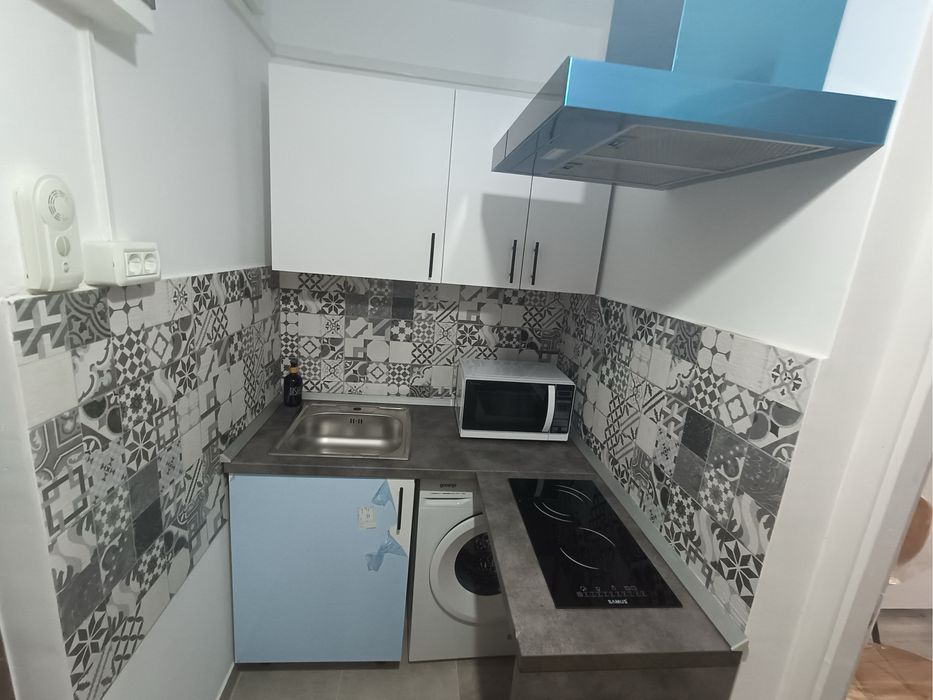 Inchiriez garaoniera in zona Blascovici
