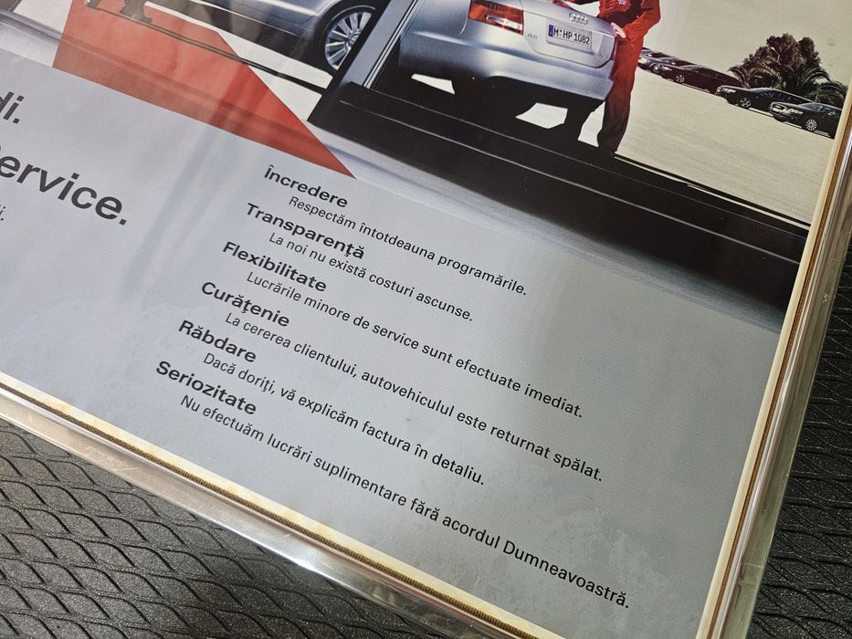 Reclama Audi Service Romania