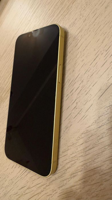 Vând iPhone 14 galben*, 128 GB