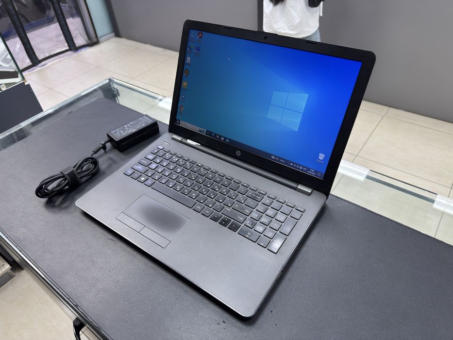 Srochniy Sotiladi Hp Laptop Intel Celeron Ozu-4 Ssd-256 Batareka 2-4