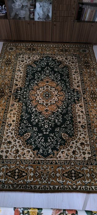 Продается ковёр.