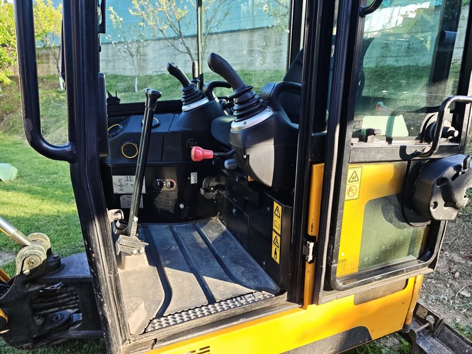 Miniexcavator JCB 19C-1  an fabricație 2022