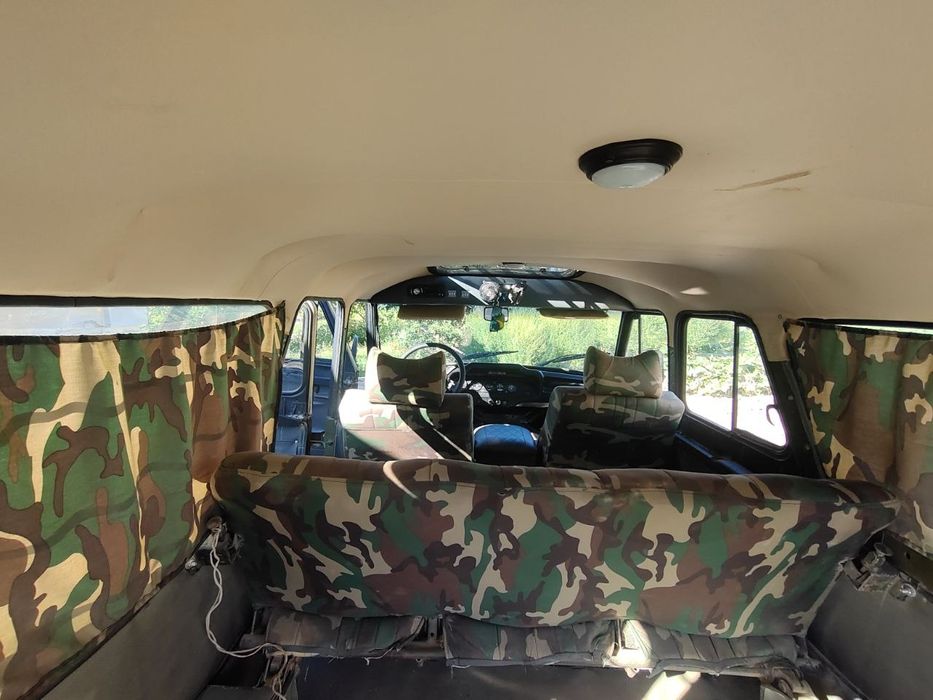 Уаз хантер  охотник