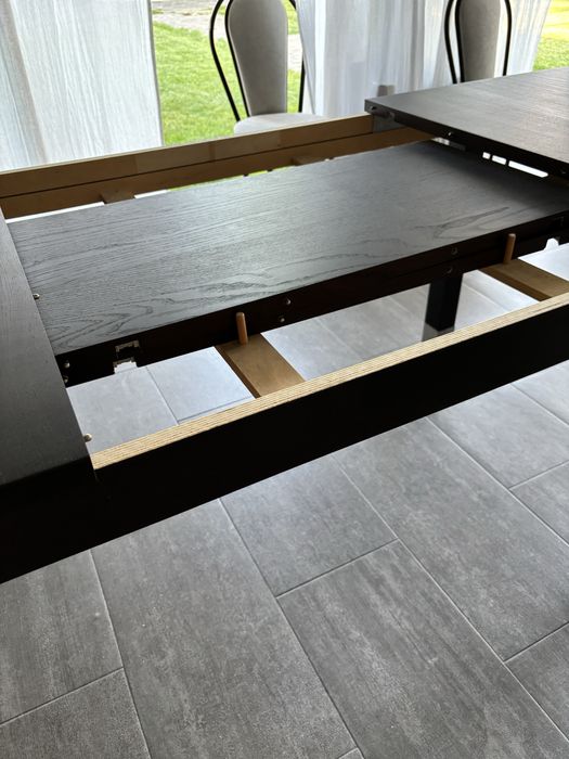 Разтегателна масивна маса IKEA