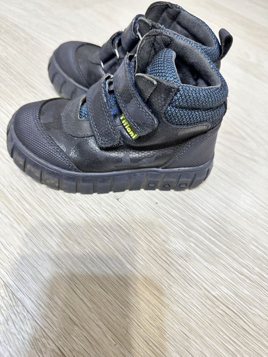 Ботинки детские осенние 23, 25 р