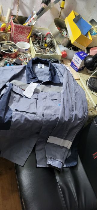Продам. Спецодежду новый