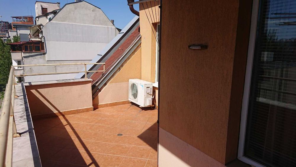 Дава се под наем Двустаен апартамент в София, Център - 65 кв.м за 568.14 € - Снимка #11