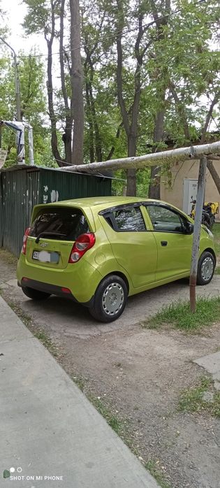 Продам автомобиль Спарк 2013 года в хорошем состоянии.
Тип кузова - Хе