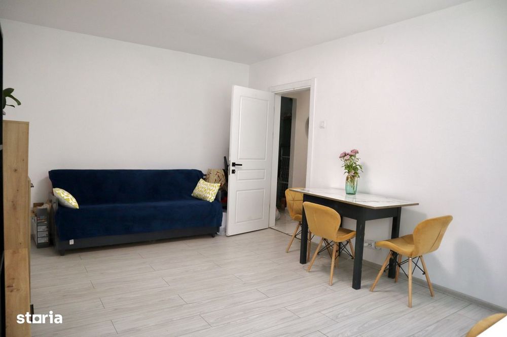 Apartament 4 camere, Apusului, decomandat
