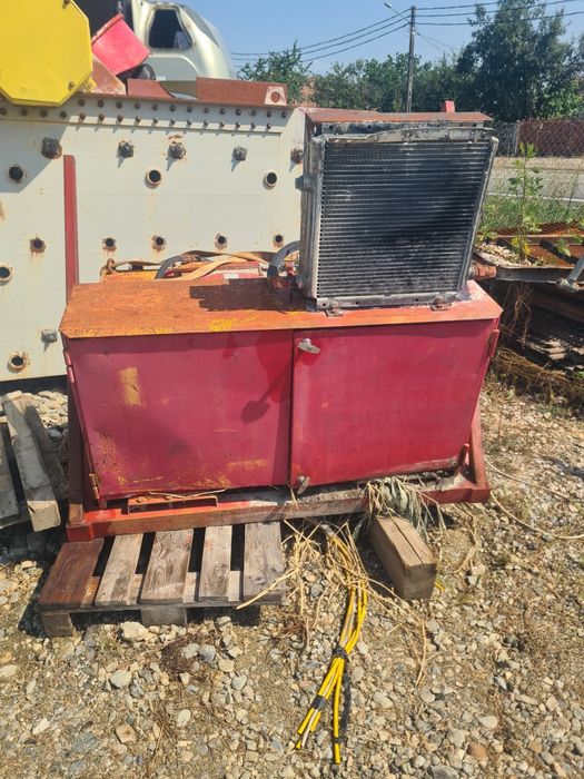 Concasor cu con 400 tone Ora