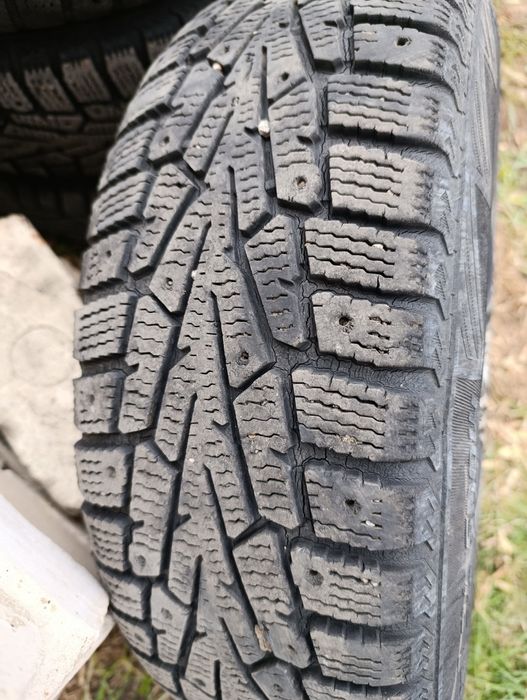 Продам титановые диски с шинами