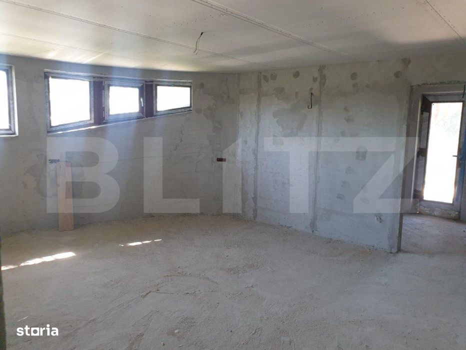 Casa/Vila, 341 mp construiti, teren 1000 mp, Tartasesti