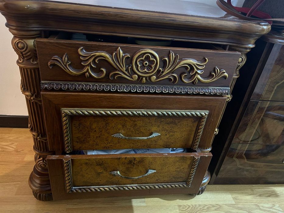 Добротная Тумба очень хорошего качества