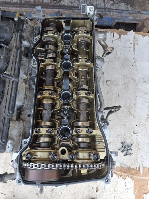 Продаётся двигатель на Тойота Авенсис